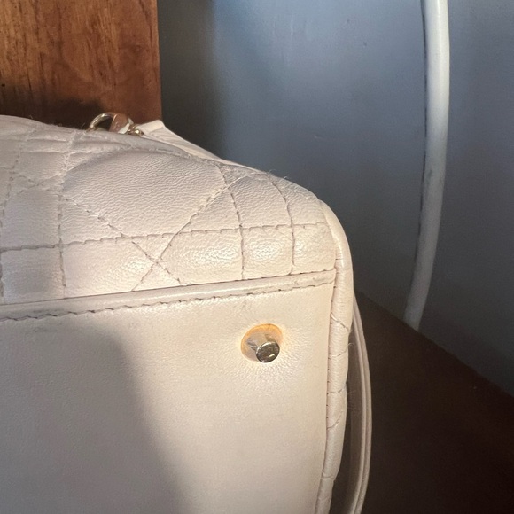 Lady Dior bag - Picture 8 of 13